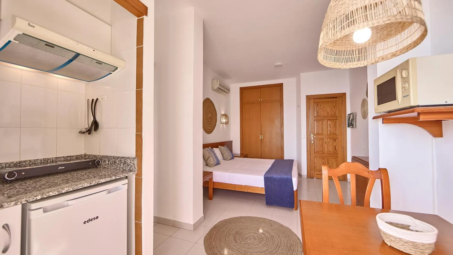 Apartment Inner Niza Paguera Spain